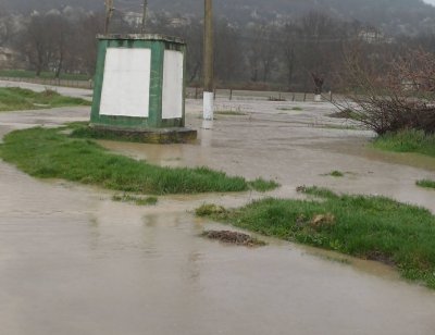 Агенцията за социално подпомагане е в готовност да реагира, след като р. Черни Лом излезе от коритото си