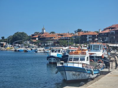 Ден на траур в Несебър заради пребит до смърт общински служител