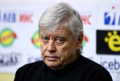 Емил Спасов: Напълно съгласен съм базата в Бояна да носи името на Борислав Михайлов