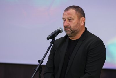 Александър Александров защити националите и разкритикува Стилиян Петров