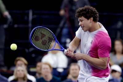 Бен Шелтън напусна турнира на клей в Хюстън