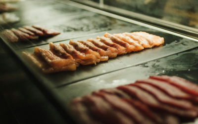 Спряха от продажба над 2,4 тона храни в Хасково