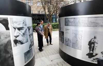 &bdquo;По следите на Михайло Парашчук": Изложба в центъра на София
