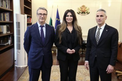 Bulgaria and the United States Discussed the Development of a Key Energy Route across the Balkans