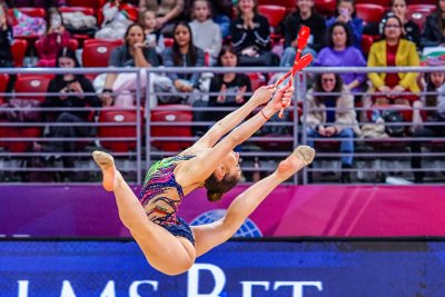 Злато за Ева Брезалиева на бухалки!