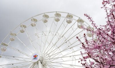 Най-високото виенско колело у нас беше открито в Княжеската градина в София (СНИМКИ)