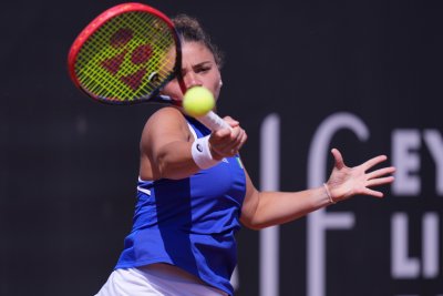 Италия е близо до класиране за финалите на &bdquo;Били Джийн Кинг къп&ldquo;