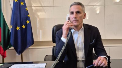 Андрей Гюров разговаря с държавния секретар на САЩ Марко Рубио