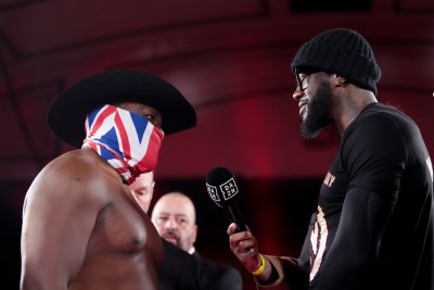 Дионтей Уайлдър се наложи над Дерек Чисора в Лондон