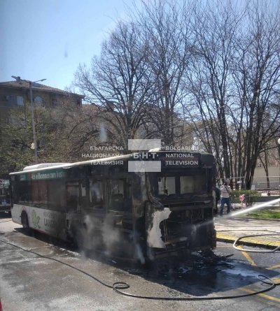 Автобус в Пловдив се запали в движение, няма пострадали пътници