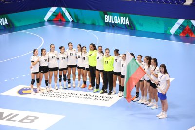 Хандбалните националки на България до 17 години с драматична победа срещу Узбекистан