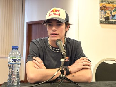 Никола Цолов участва в картинг състезанието "Еко 12 часа на България"