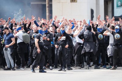 "Синьо" шествие заля улиците на София преди Вечното дерби