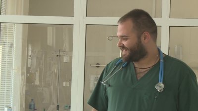 Между медицината и вярата &ndash; историята на д-р Ивайло Перев от Разлог