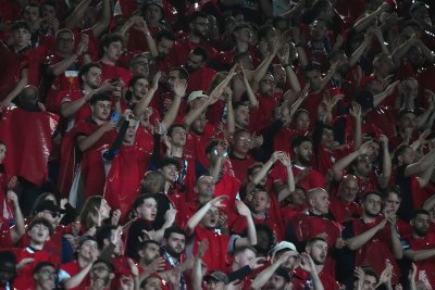 Анфийлд и Мадрид в очакване на чудеса: Ливърпул и Барселона гонят обрати в Шампионската лига