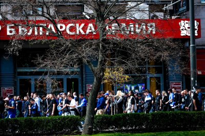 И феновете на ЦСКА се отправиха към Националния стадион за Вечното дерби