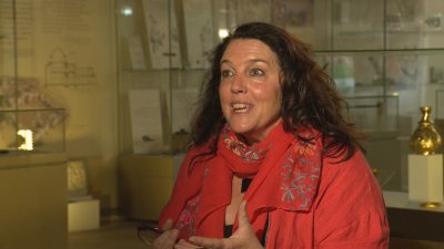 Bettany Hughes Films in Bulgaria Again, Preparing Series on Great Cities with Sofia Among Them