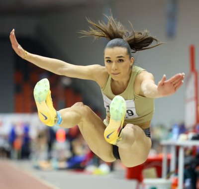 Сияна Бръмбарова: Тренирам и двете дисциплини за световното в Орегон