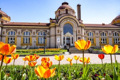 Цветна София (СНИМКИ)