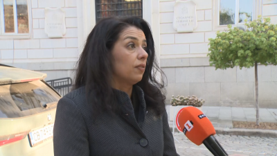 Ваня Григорова: Освободен е служителят, отговарящ за стерилизацията, заключен е и складът с консумативи