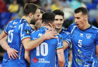 Левски София започна с победа финалната серия срещу Нефтохимик