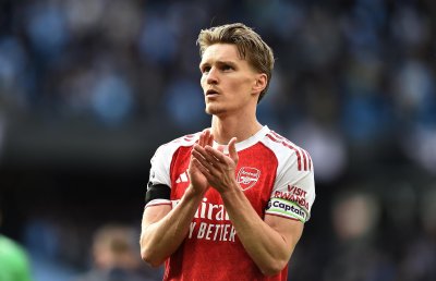 Мартин Йодегор: Арсенал трябва да остане единен в битката за титлата