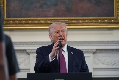 Тръмп удължи примирието с Иран