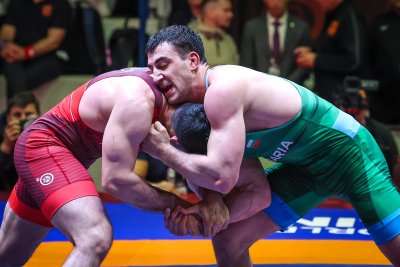 Стефан Тошев: Контузията на Новиков е сериозна