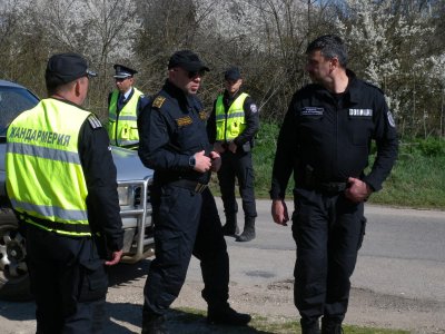 Задържаха кмета на село Гороцвет за купуване на гласове