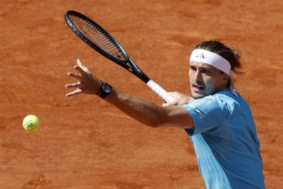 Колеблив старт за Александър Зверев на турнира в Мадрид