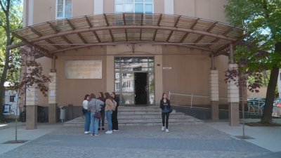 Заради липса на финанси: над 1600 отличници в Пловдивския университет остават без стипендии