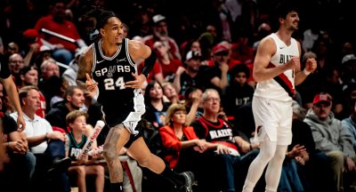 Сан Антонио подчини Портланд за една полувреме (ВИДЕО)