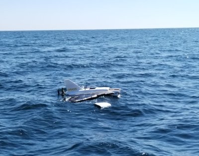 Военни изследваха съмнителни находки в морето край Бургас