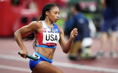 Алисън Филикс подновява кариерата си в търсене на квота за олимпийските игри