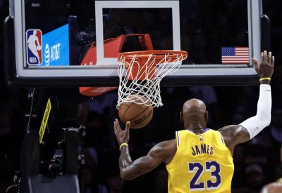 Леброн Джеймс: Нямаме време да мислим върху загубата