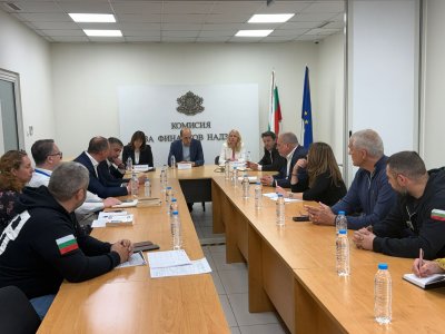 Омбудсманът поиска проверка за драстичния скок на "Гражданска отговорност" при мотоциклетите