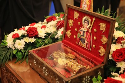 В Поморие посрещнаха мощите на Св. Георги Победоносец