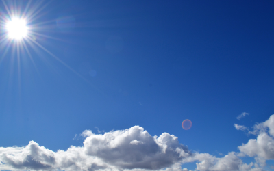 В началото на новата седмица ни очакват повишение на температурите и съществено затопляне