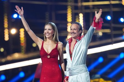 Вижте кои държави отиват на финала на "Евровизия"