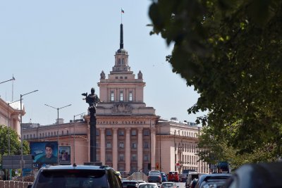 Мерките за овладяване на цените: Бюджетната комисия в НС разглежда двата законопроекта на &bdquo;Прогресивна България&ldquo;