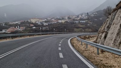 Лошо време и африкански прах създават проблеми с транспорта в Гърция