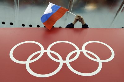 Позволиха на руските гимнастици химн и знаме