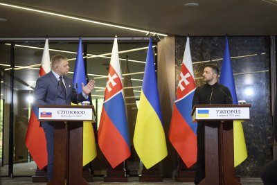 Словакия затвори граничните си пунктове с Украйна