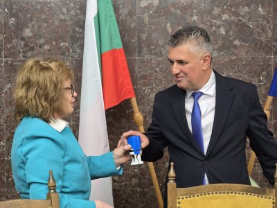 Новият областен управител на Ловеч Пламен Христов встъпи в длъжност