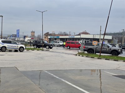 Протести на гръцките фермери: Днес решават дали ще блокират движението на &bdquo;Промахон&ldquo;