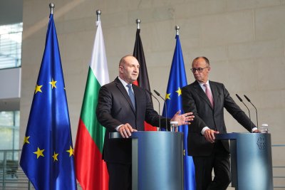 Първо официално посещение на Румен Радев на поста министър председател на