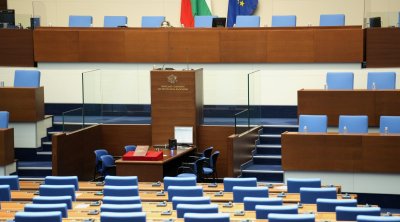 Правилникът за работа на НС: Ограничаване на опозицията или повишаване на ефективността на законодателния процес