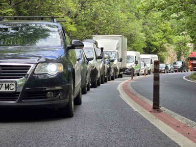 Отново задръствания в Кресненското дефиле заради ремонт