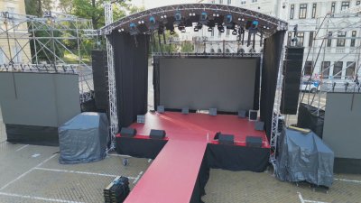 През пет пропускателни пункта ще минават зрителите на концерта в София за победата на DARA на "Евровизия"