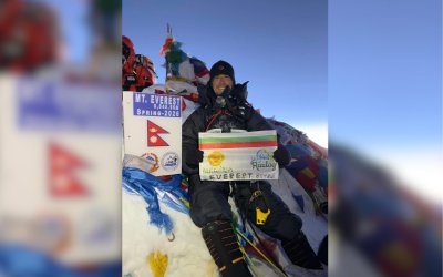 Алпинистът Георги Колевичин покори Еверест само две седмици след изкачването на Макалу
